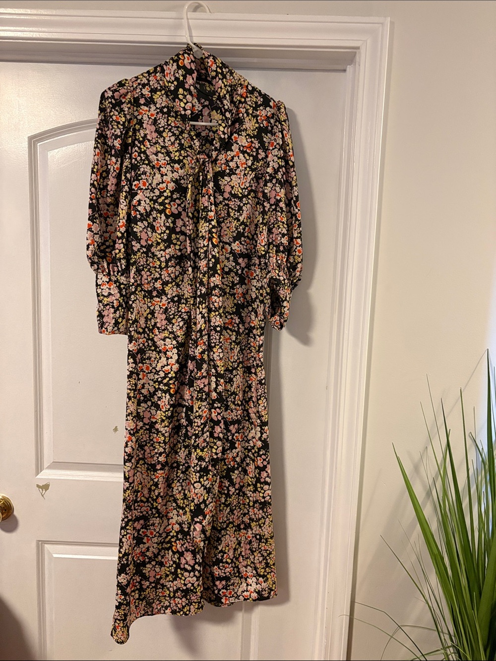Zara floral silky dress - Picture 4 of 7